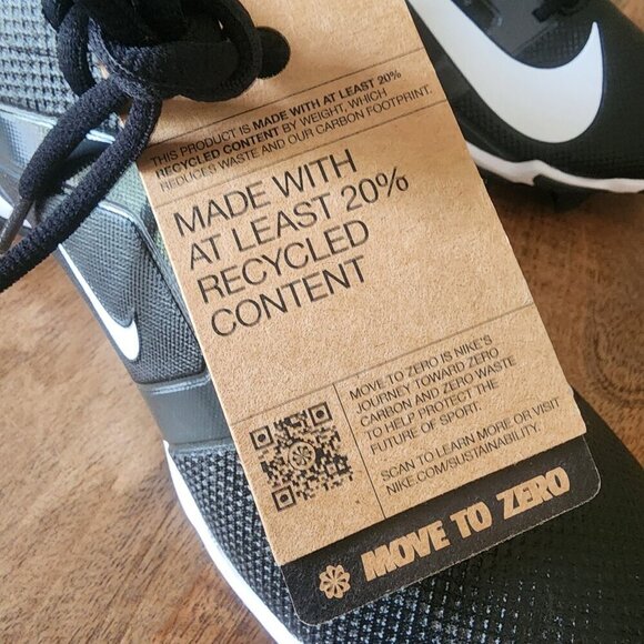 Nike Alpha Menace 4 Shark Wide Black Mens Cleats FQ3875 001 Mismatched 11/10.5 main image 11